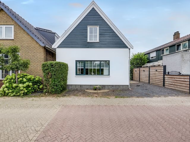 Nieuweweg 13, Strijensas