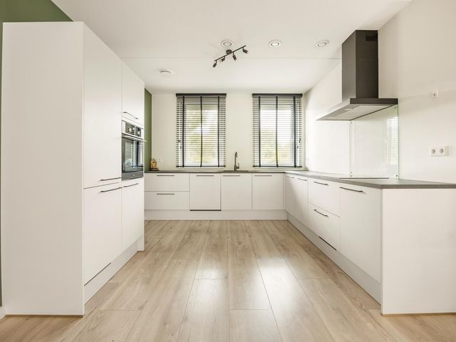 Koekoek 66, Uithoorn