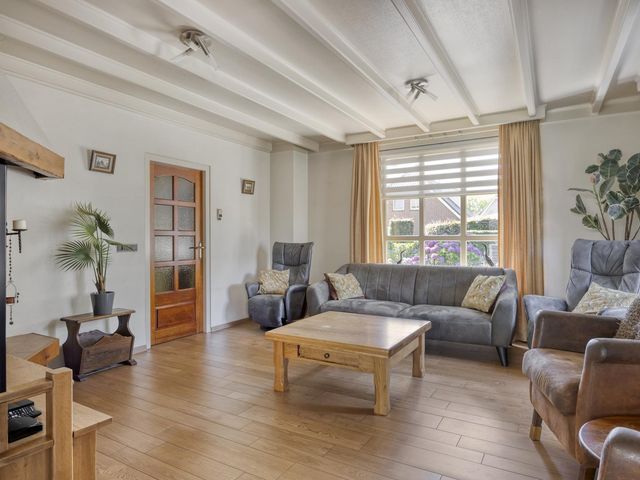 Broekhoek 24, Heesch