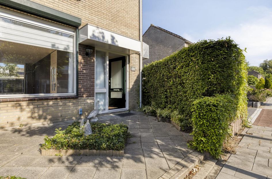 Volkerakstraat 22