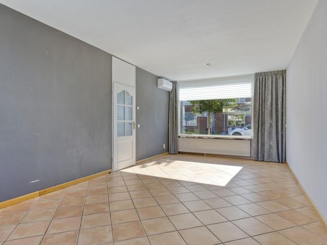 Volkerakstraat 22, Zierikzee