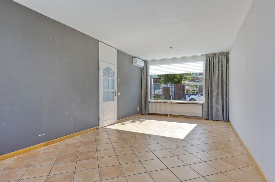 Volkerakstraat 22
