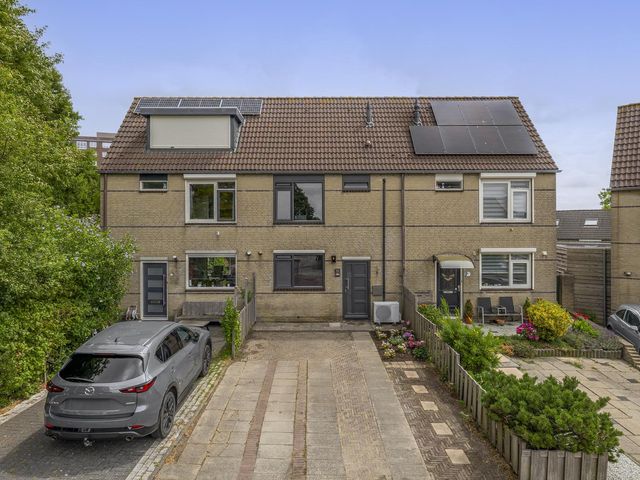 Stuurboord 30, Rozenburg