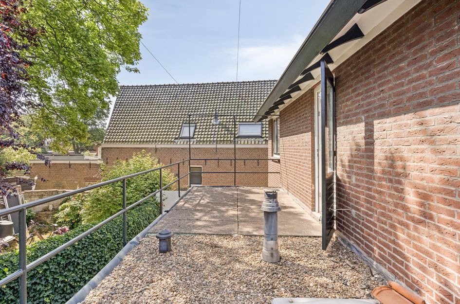 Manhuisstraat 5