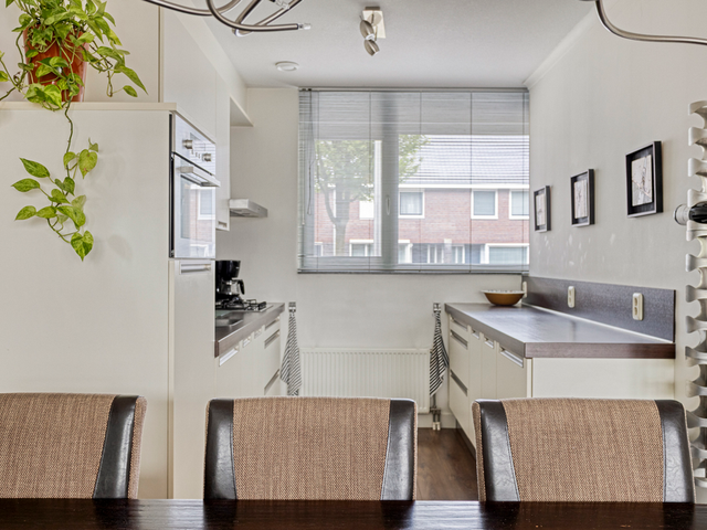 Marmotstraat 18, Helmond