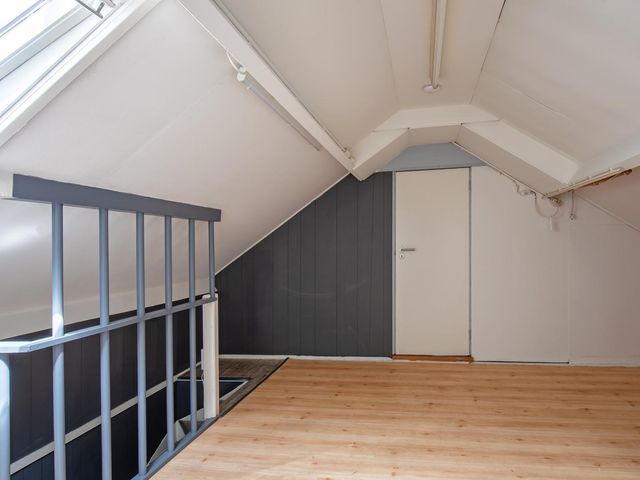 Burgerhoutstraat 14, Den Burg