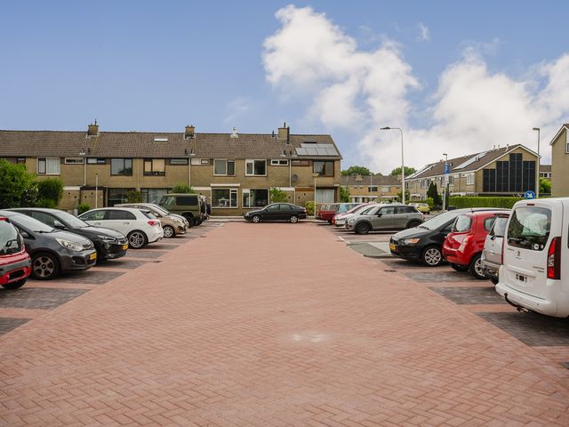 Beverveen 419, Spijkenisse