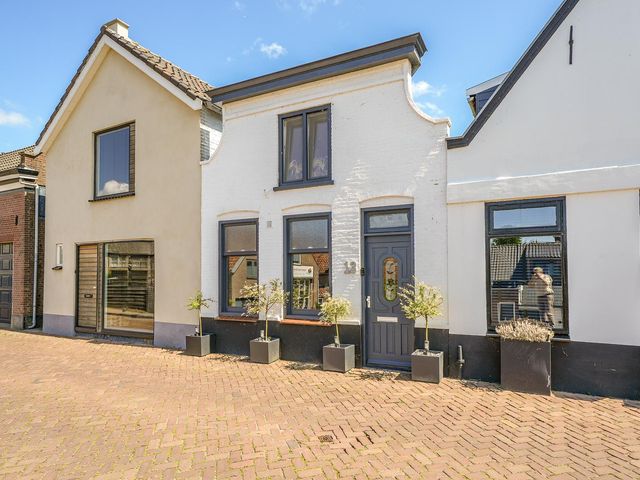 Molendijk 13, Ooltgensplaat