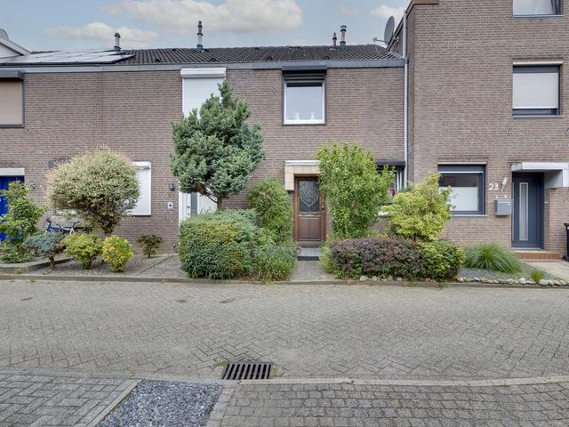 Laatbankstraat 25, Vaals