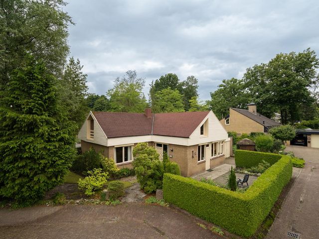 Vaarwerkhorst 27, Enschede
