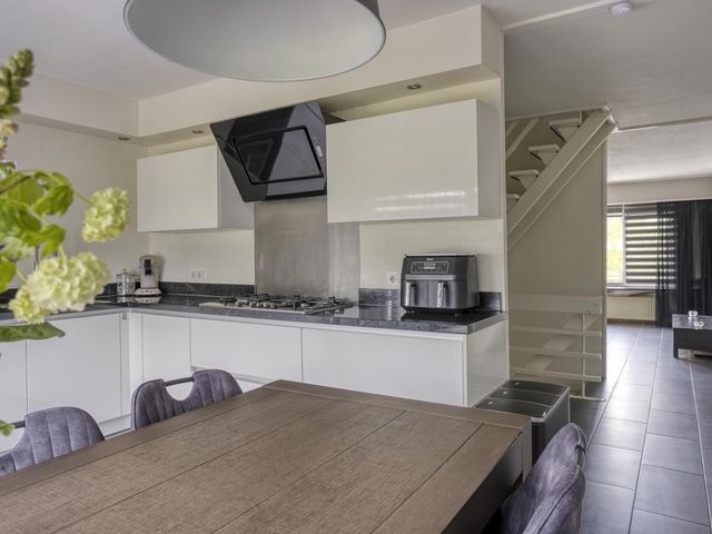 Manderbrink 30, Enschede