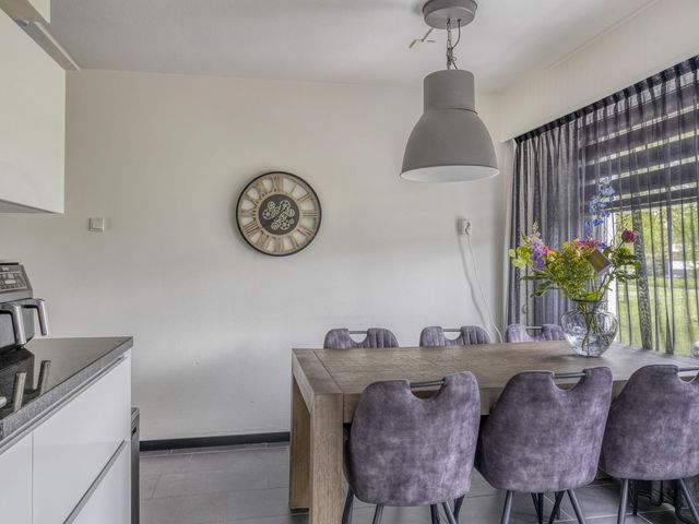 Manderbrink 30, Enschede