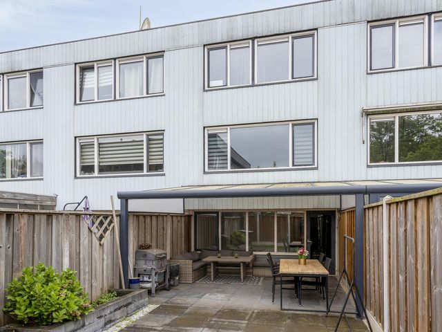 Manderbrink 30, Enschede
