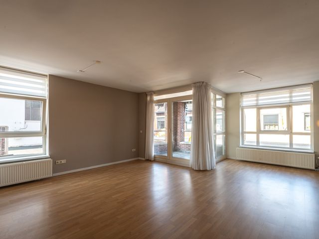 Grotestraat 57 01, Goor
