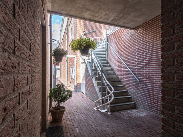 Grotestraat 57 01, Goor
