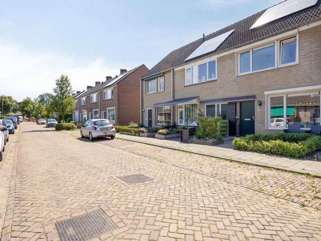 Prinses Wilhelminastraat 11, Baarland