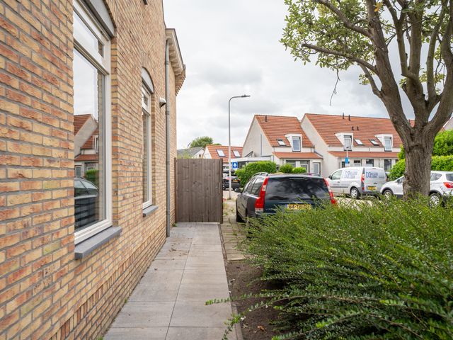 Molenstraat 66, Den Burg