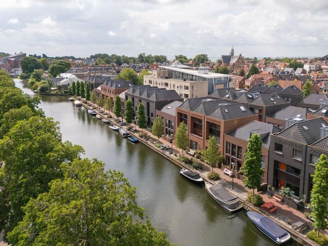 Jeudje 21, Hoorn