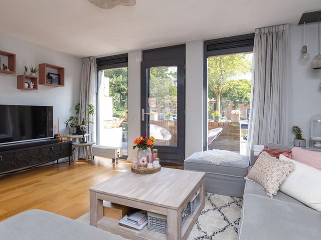 Jeudje 21, Hoorn