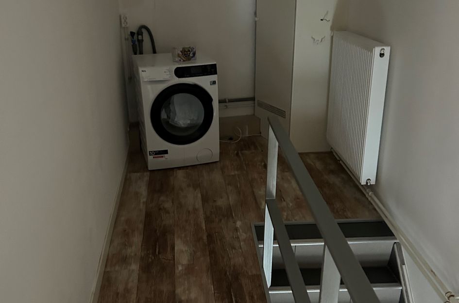 Einderstraat 17B
