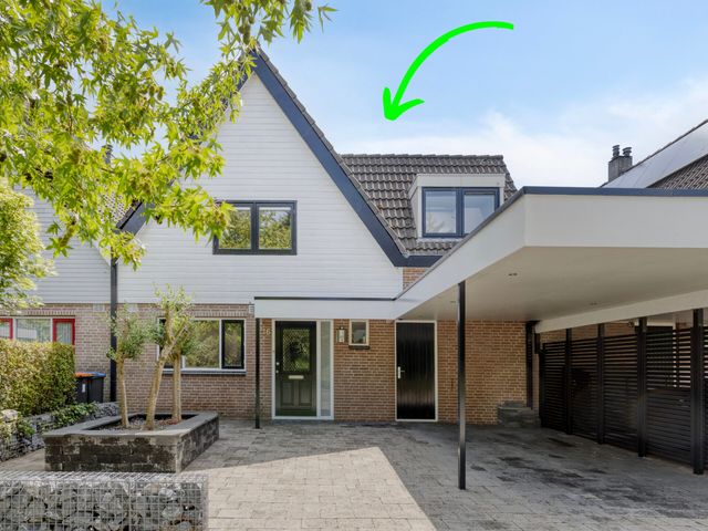 Bandeliersberg 16, Roosendaal