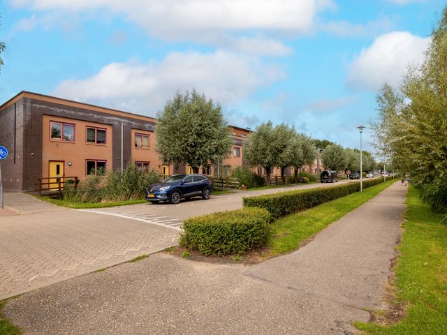 Vrouwenmantel 81, Schoonhoven