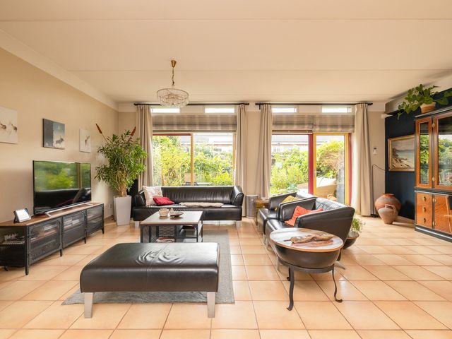 Vrouwenmantel 81, Schoonhoven