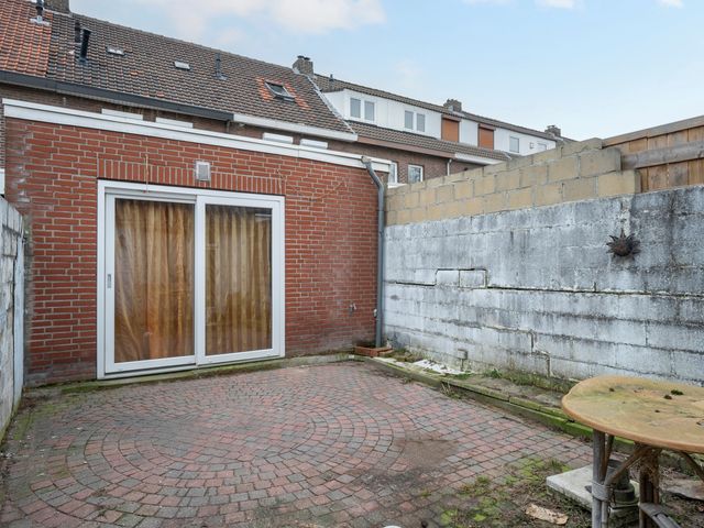 Sint Lambertusstraat 9, Sittard