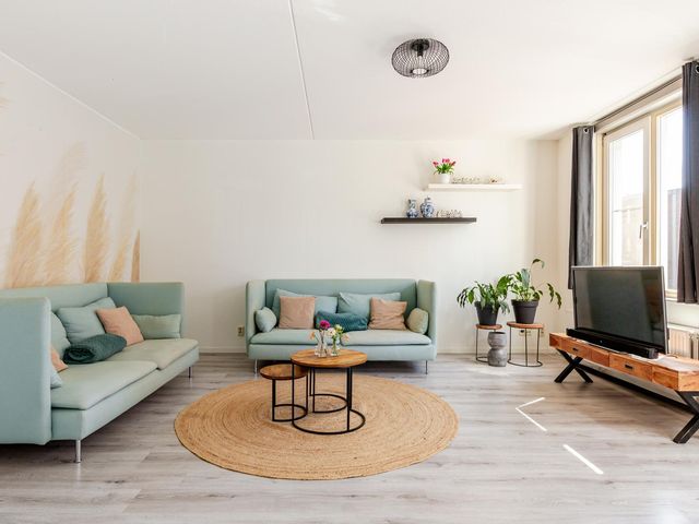 Beneluxlaan 635, Almere