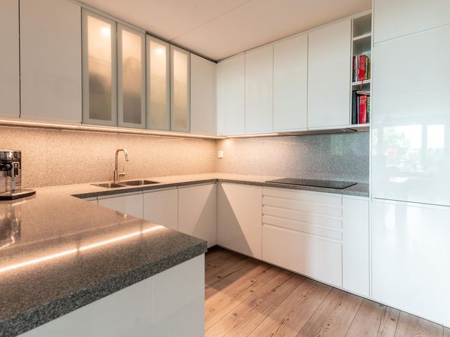 Urkwal 35, Almere