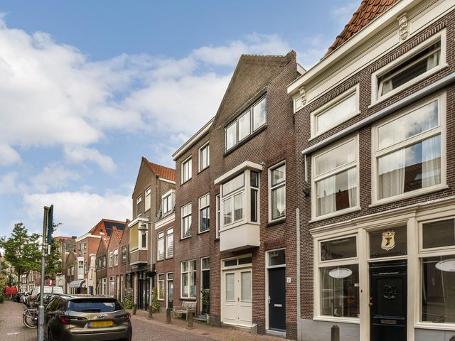 Wilhelminastraat 12, Gouda