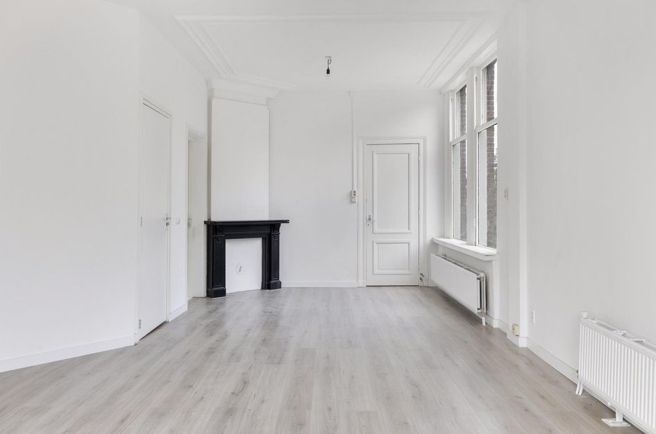 Koninginnestraat 81
