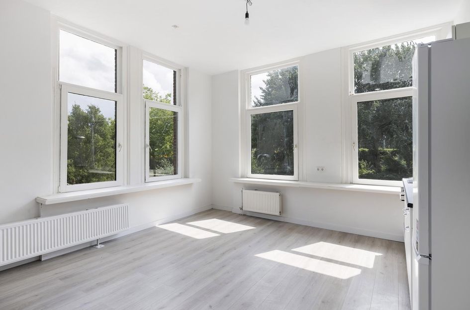 Koninginnestraat 81