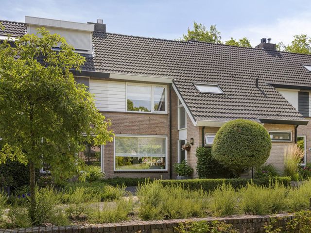 Hazelaarpark 16, Goirle