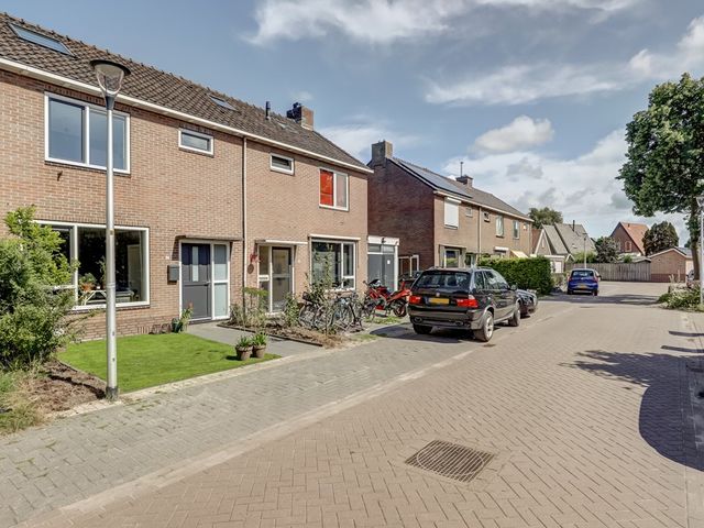 Schoolstraat 7, Spanbroek