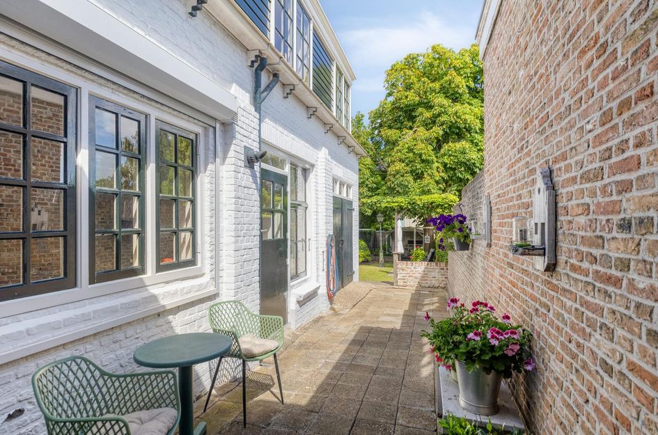 Dorpsstraat 100
