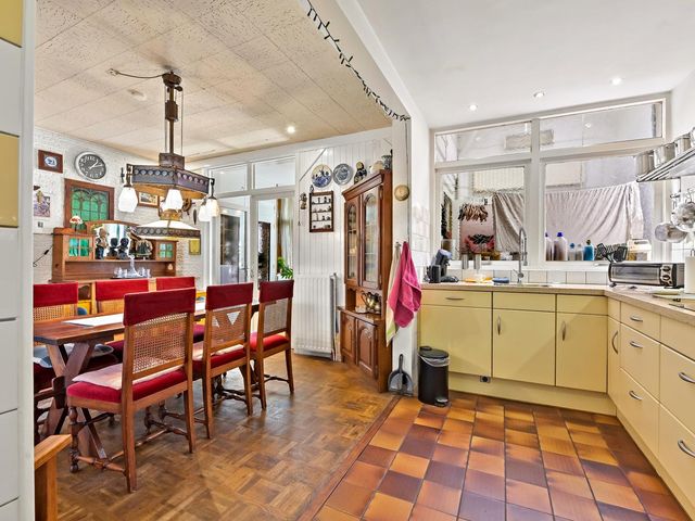 Van Kinsbergenstraat 144, 'S-Gravenhage