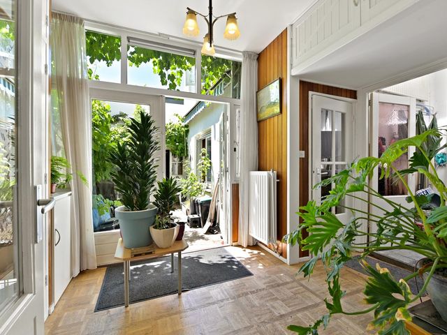 Van Kinsbergenstraat 144, 'S-Gravenhage