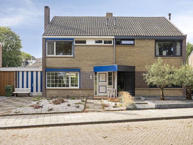Nassaulaan 180, Puttershoek