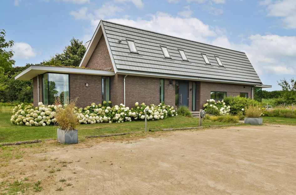 Dorpeldijk 13