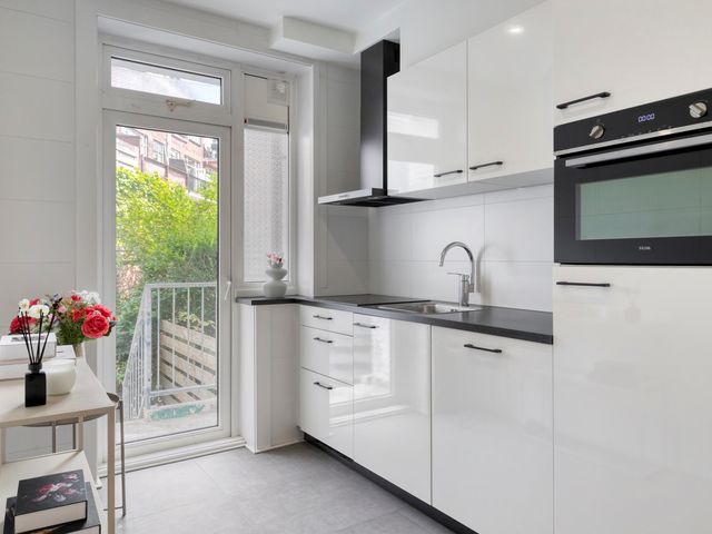 Rösener Manzstraat 163A, Rotterdam