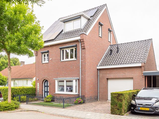 Putstraat 6, Oirsbeek
