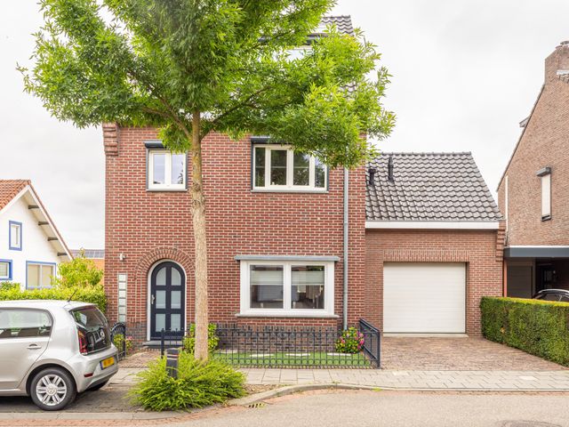 Putstraat 6, Oirsbeek