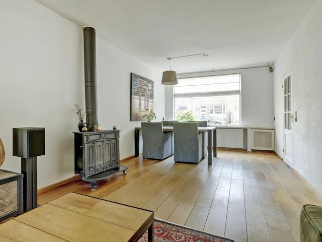 Sem Dresdenstraat 16, Waalwijk