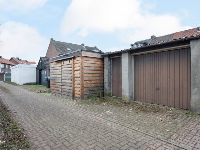 Sint Lambertusstraat 9, Sittard
