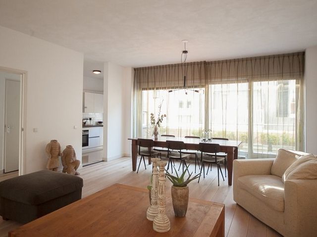 Laan van Roos en Doorn 14A, Den Haag