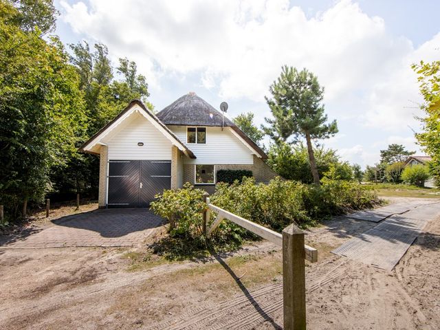 De Holle Poarte 28, Makkum