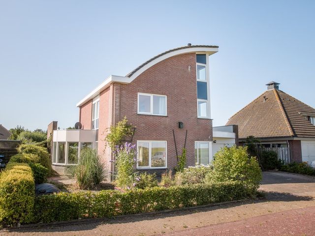 It Mêd 17, Makkum