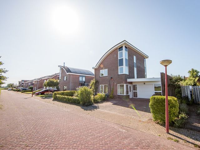 It Mêd 17, Makkum