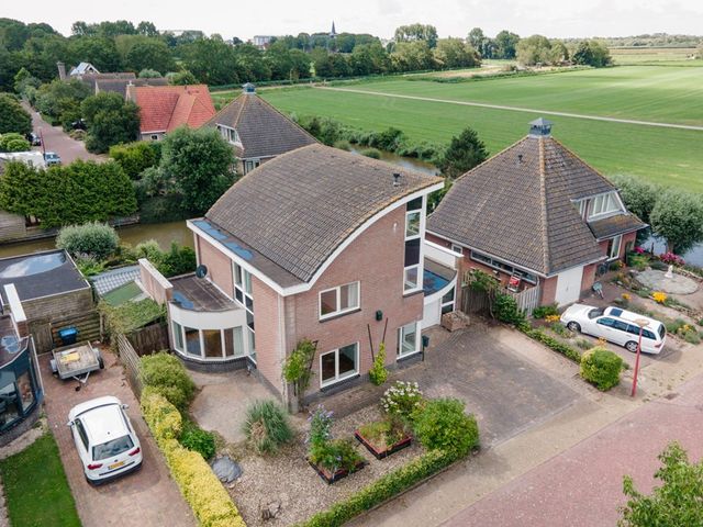 It Mêd 17, Makkum